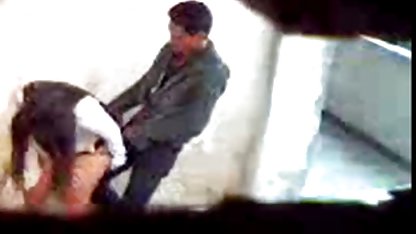Chick nu xxx amatori camera ascunsa ezită să se masturbeze chiar pe stradă
