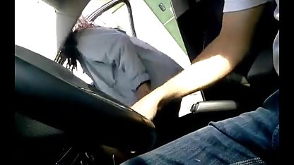 MILF cu experiență mexicană leagă sex cupluri amatori o șapcă pentru o fată