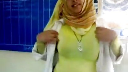 Curvă pasionantă sultry i-a dat sex amatori xxx tipului o dracu bună
