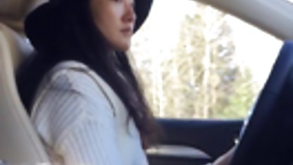 Blonda pieptoasa arata o orgasm amatori mana buna