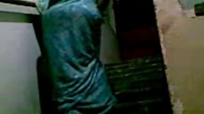 Păcălitorii de la picioare în chatul porno prind amatoare xxx un zgomot dintr-un prim-plan al picioarelor feminine