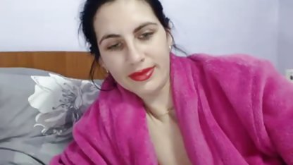 Blonda vorbește despre o xxx anal amatori jucărie sexuală