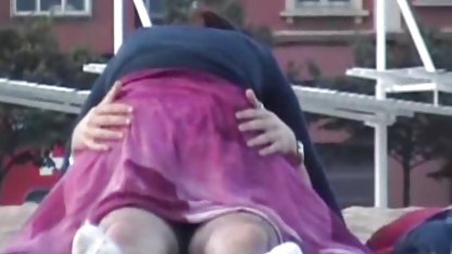 Doamna le-a dat țăranilor în două găuri în același amatori sex video timp