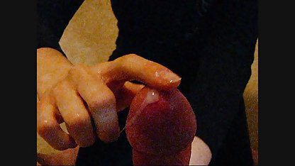 Activistul BDSM este gata filme xxx amatori gratis să învețe fetele drăguțe în latex