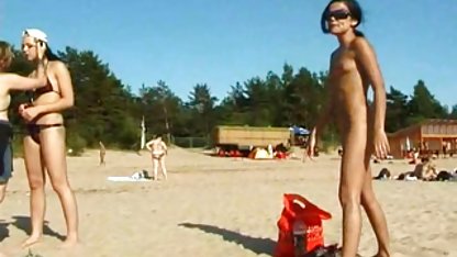 Bitch filme sex amatori este intervievată prin sex cu un bărbat de culoare