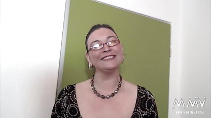 Cutie camera ascunsa amatori sexy cu degetul sălbatic clitorul ei
