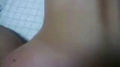 Un tip cere unui asiatic frumos xxx anal amatori să-și îndeplinească fanteziile erotice