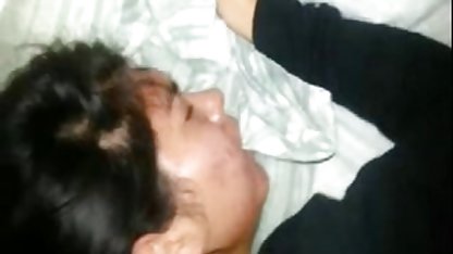 Frumoasa femeie neagră face plăcere unui tip, cât poze fete amatoare știe cum