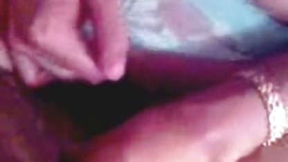 Puiul dragut cu fundul frumos suge si fut de la 1 persoana poze amatori xxx