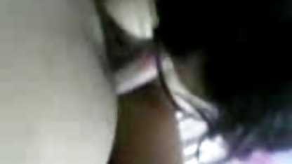 Masaj sexual pentru o amatori sex video brunetă timidă