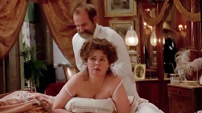 Fetele se fut cu straponul video amatori xxx