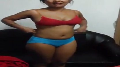 O nouă angajată a suferit botezul sexual chiar la birou împreună cu șeful ei filme xxx amatoare